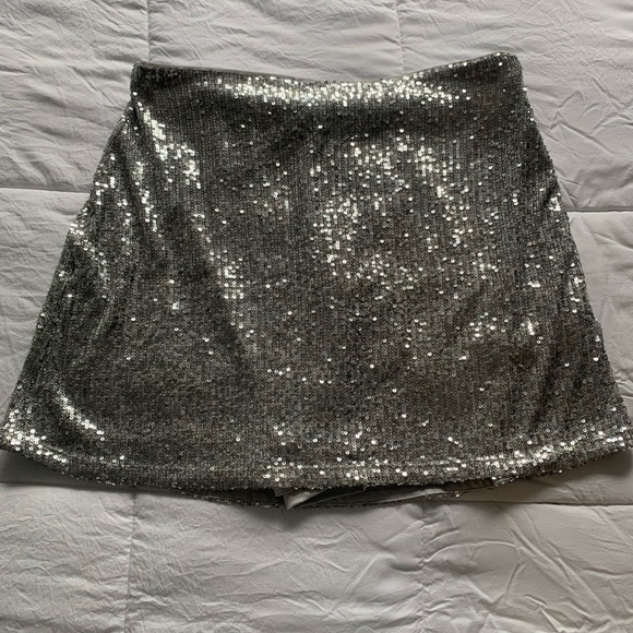 Abercrombie Skirt - Picture 1 of 4